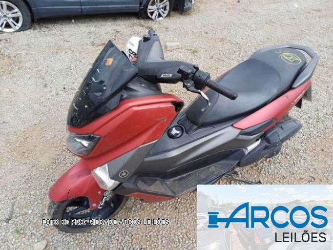 YAMAHA NMAX 19/19