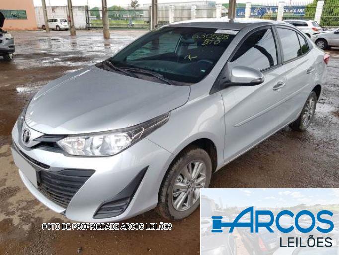 TOYOTA YARIS 21/22